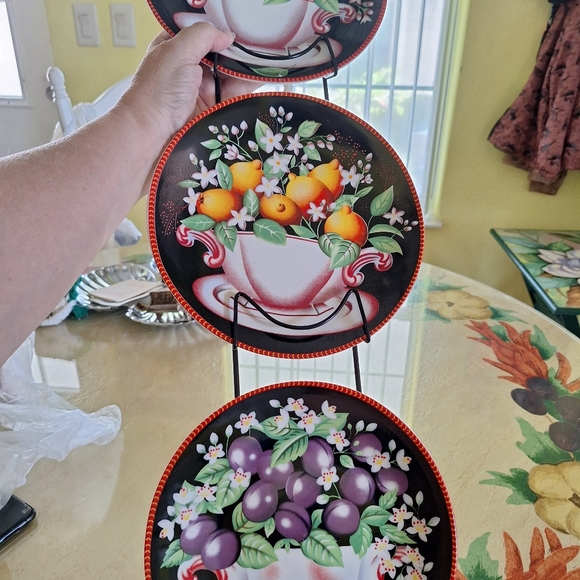 Decorative Fruit Plate Set - Black with Multicolor Design - Picture 9 of 11
